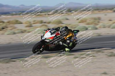 media/Sep-20-2025-Race Pace (Sat) [[d4e1b33f4d]]/Non Verified/Turn 4 Inside (8am)/